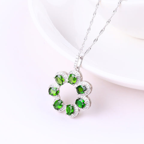 S925 Silver Natural Diopside Flower Gemstone Necklace FJDN001