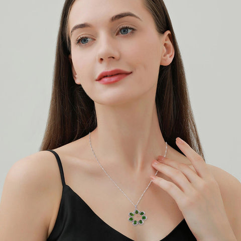 S925 Silver Natural Diopside Flower Gemstone Necklace FJDN001